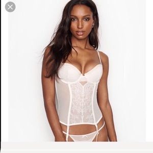 NWOT VICTORIAS SECRET Bridal Blue Lace Bustier